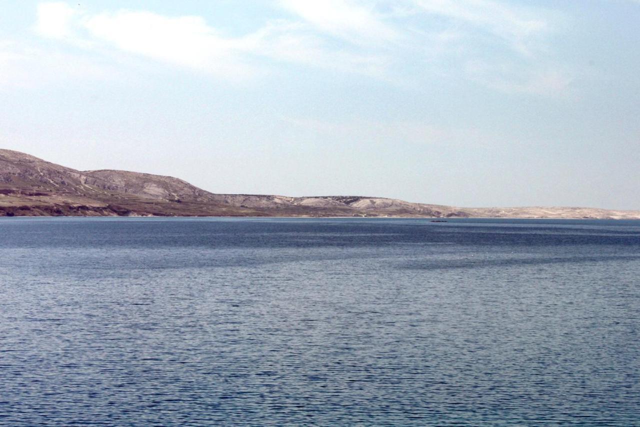 Apartments By The Sea Metajna, Pag - 6351 Eksteriør bilde