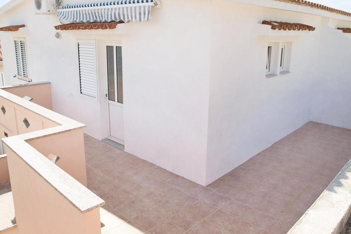 Apartments By The Sea Metajna, Pag - 6351 Eksteriør bilde