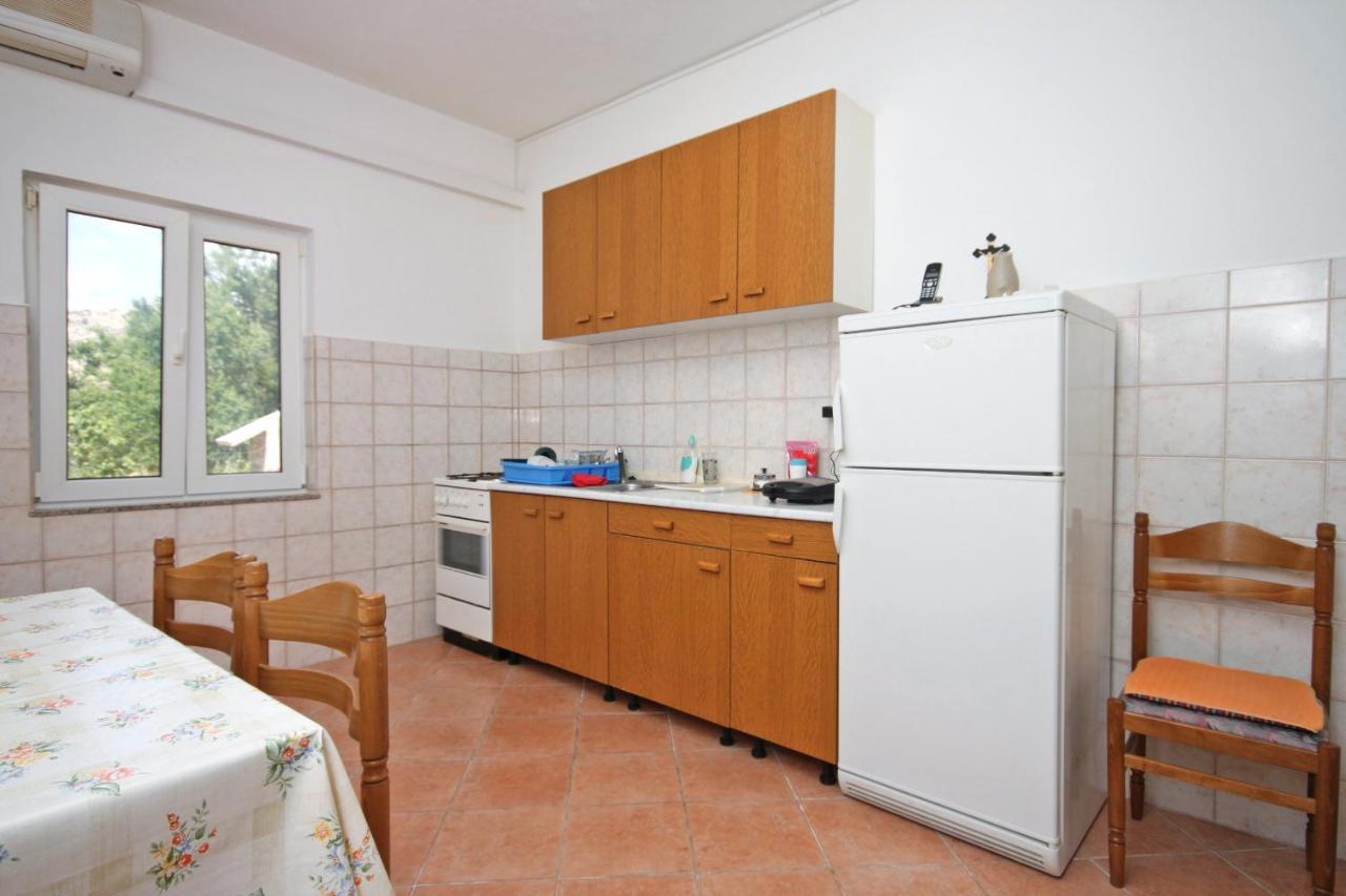 Apartments By The Sea Metajna, Pag - 6351 Eksteriør bilde